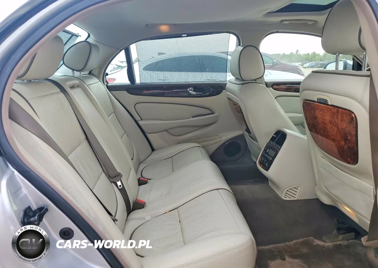 2008 Jaguar Xj Vanden Plas VIN:SAJWA82B68SH28396 - 10