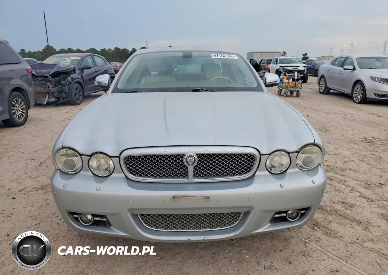 2008 Jaguar Xj Vanden Plas VIN:SAJWA82B68SH28396 - 5