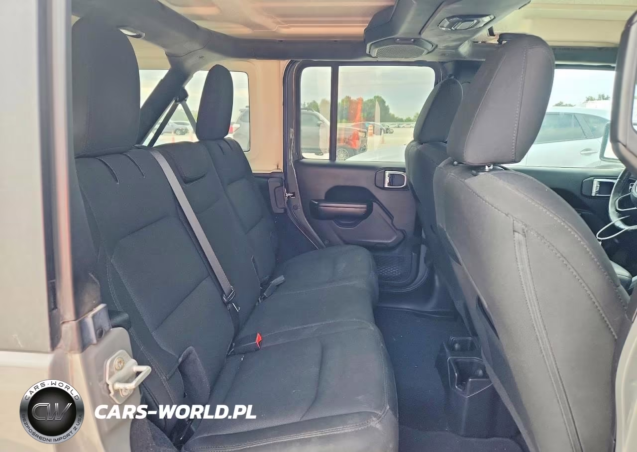 2020 Jeep Wrangler VIN:1C4HJXDG9LW325022 - 10