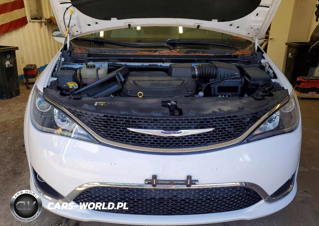 2020 Chrysler Pacifica Limited VIN:2C4RC1GG6LR171529 - 12