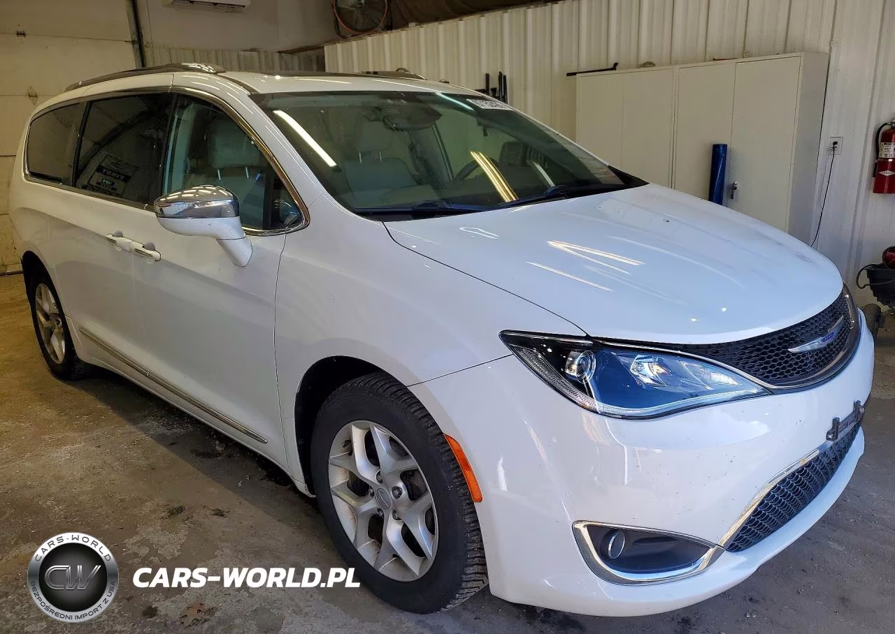 2020 Chrysler Pacifica Limited VIN:2C4RC1GG6LR171529 - 4