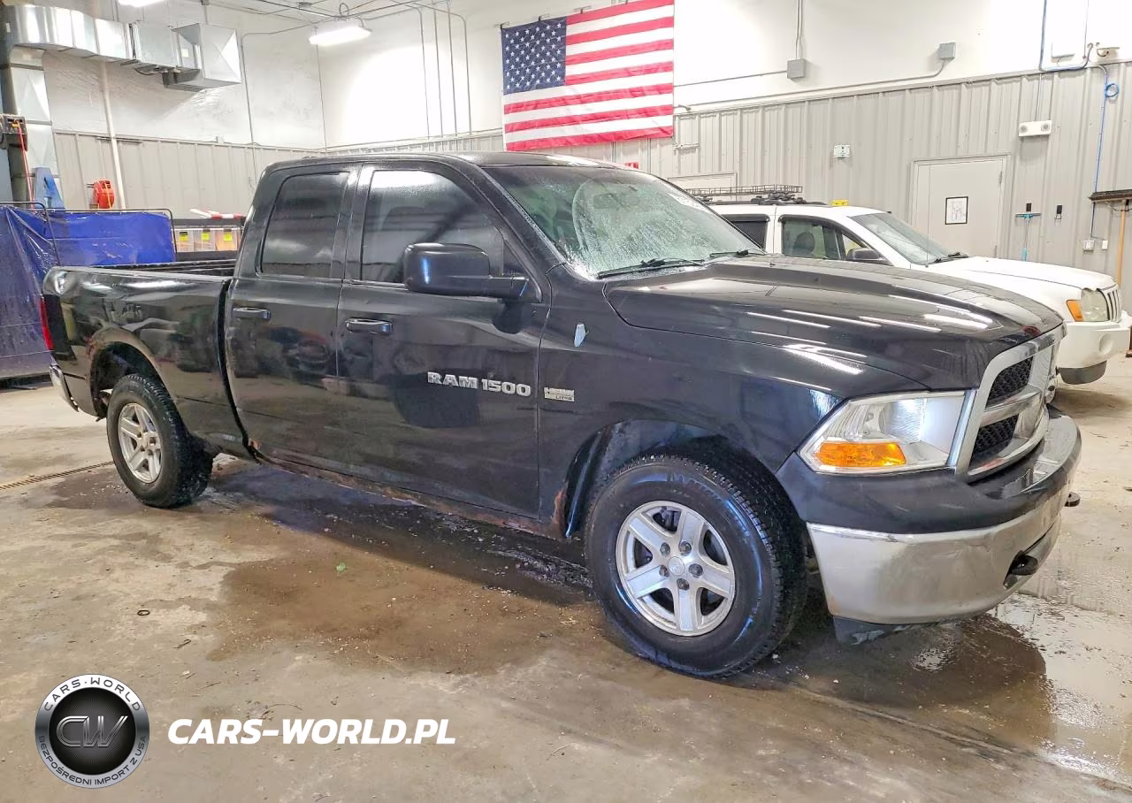 2011 Dodge Ram 1500 VIN:1D7RV1GT6BS555725 - 4