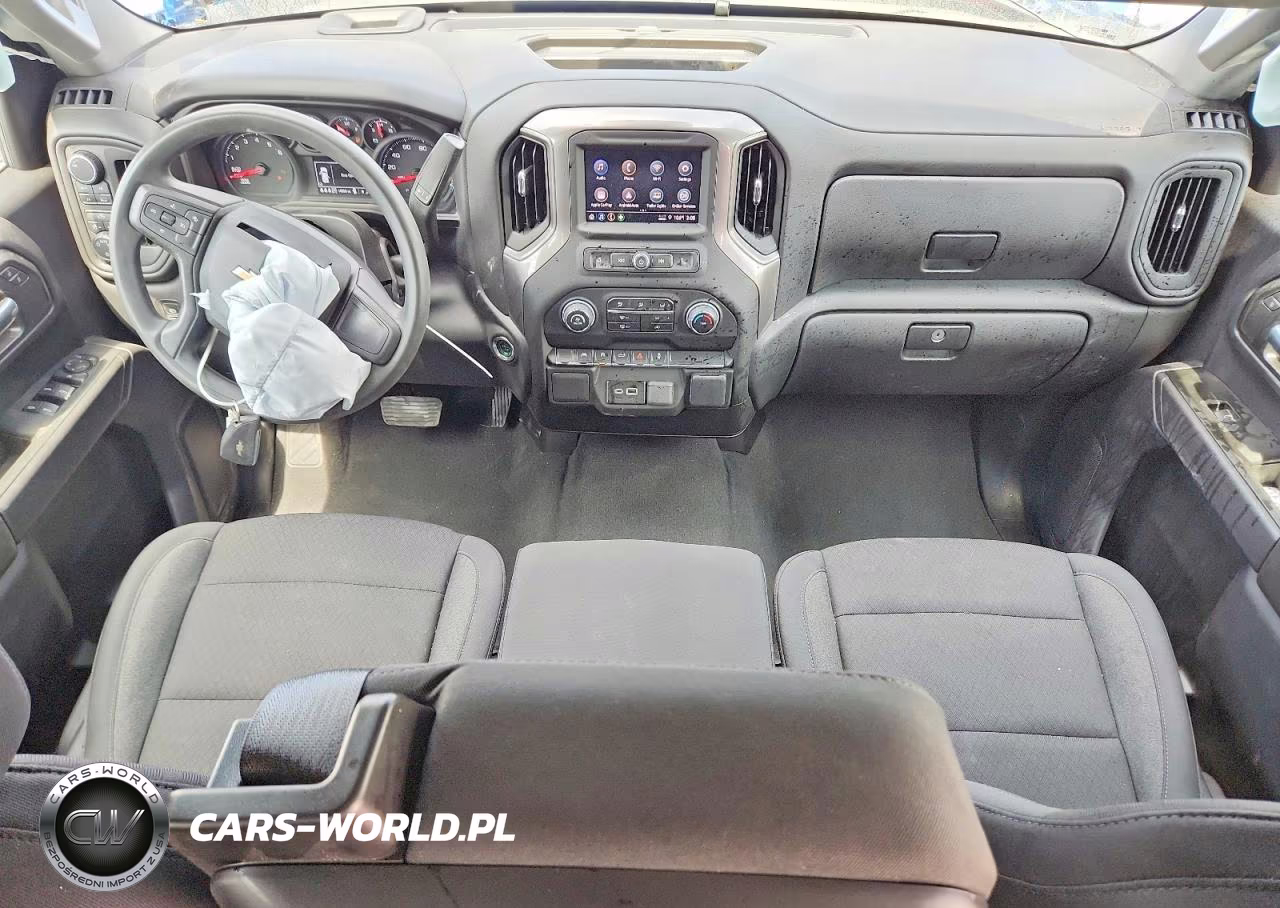 2026 Chevrolet Silverado K1500 Custom VIN:1GCRKBEK7TZ134799 - 8