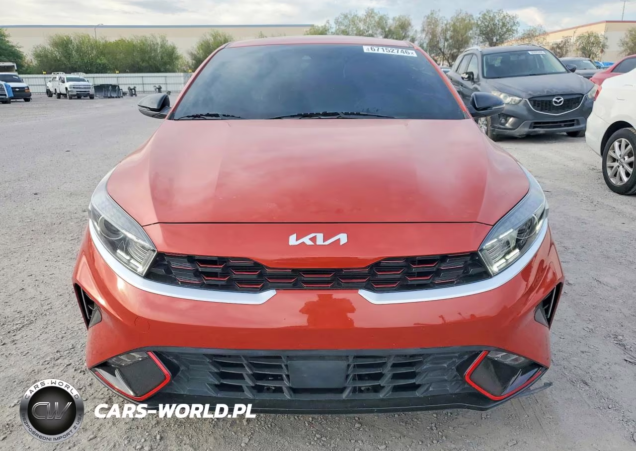 2022 Kia Forte Gt Line VIN:3KPF54AD4NE439995 - 5