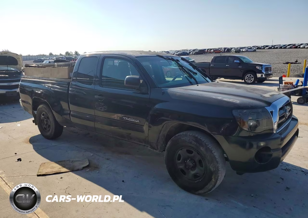 2010 Toyota Tacoma Base VIN:5TETX4CNXAZ744519 - 4