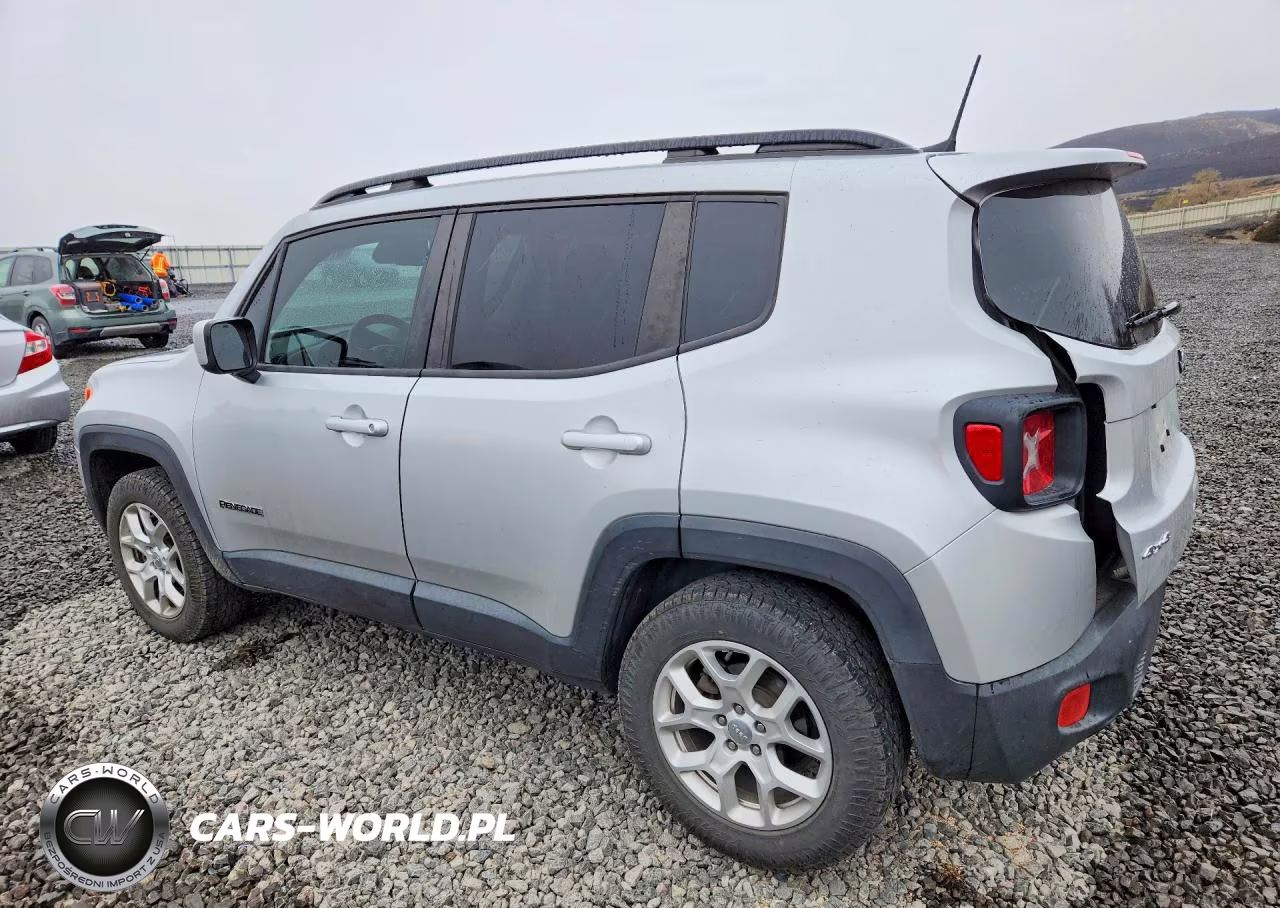2018 Jeep Renegade Latitude VIN:ZACCJBBB4JPG77133 - 2