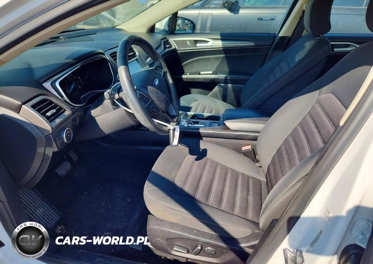 2017 Ford Fusion Se VIN:3FA6P0H70HR253814 - 7