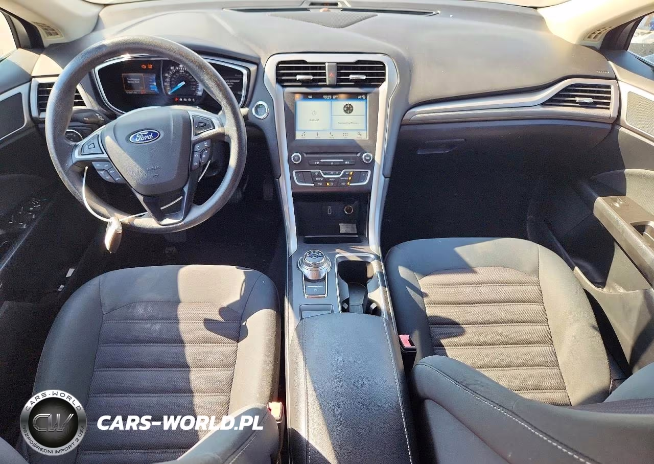 2017 Ford Fusion Se VIN:3FA6P0H70HR253814 - 8