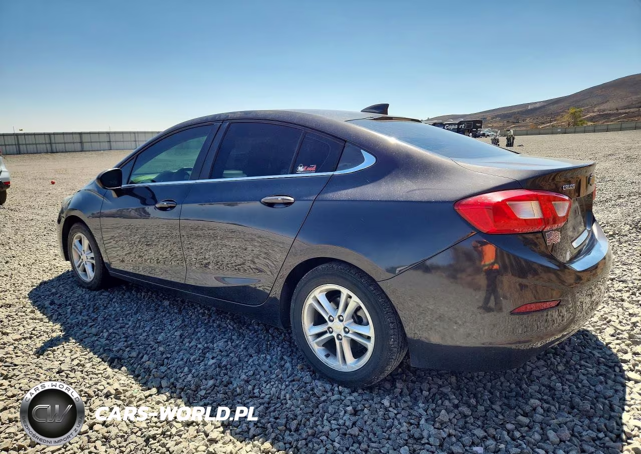 2017 Chevrolet Cruze Lt VIN:1G1BE5SM8H7237001 - 2