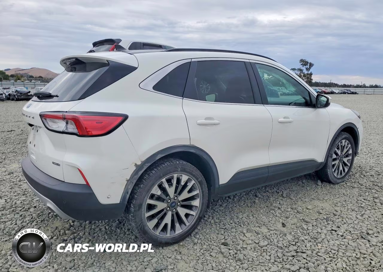 2020 Ford Escape Titanium VIN:1FMCU9DZ5LUA79723 - 3