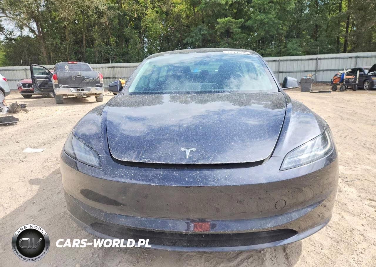 2025 Tesla Model 3 VIN:5YJ3E1EA4SF890917 - 5