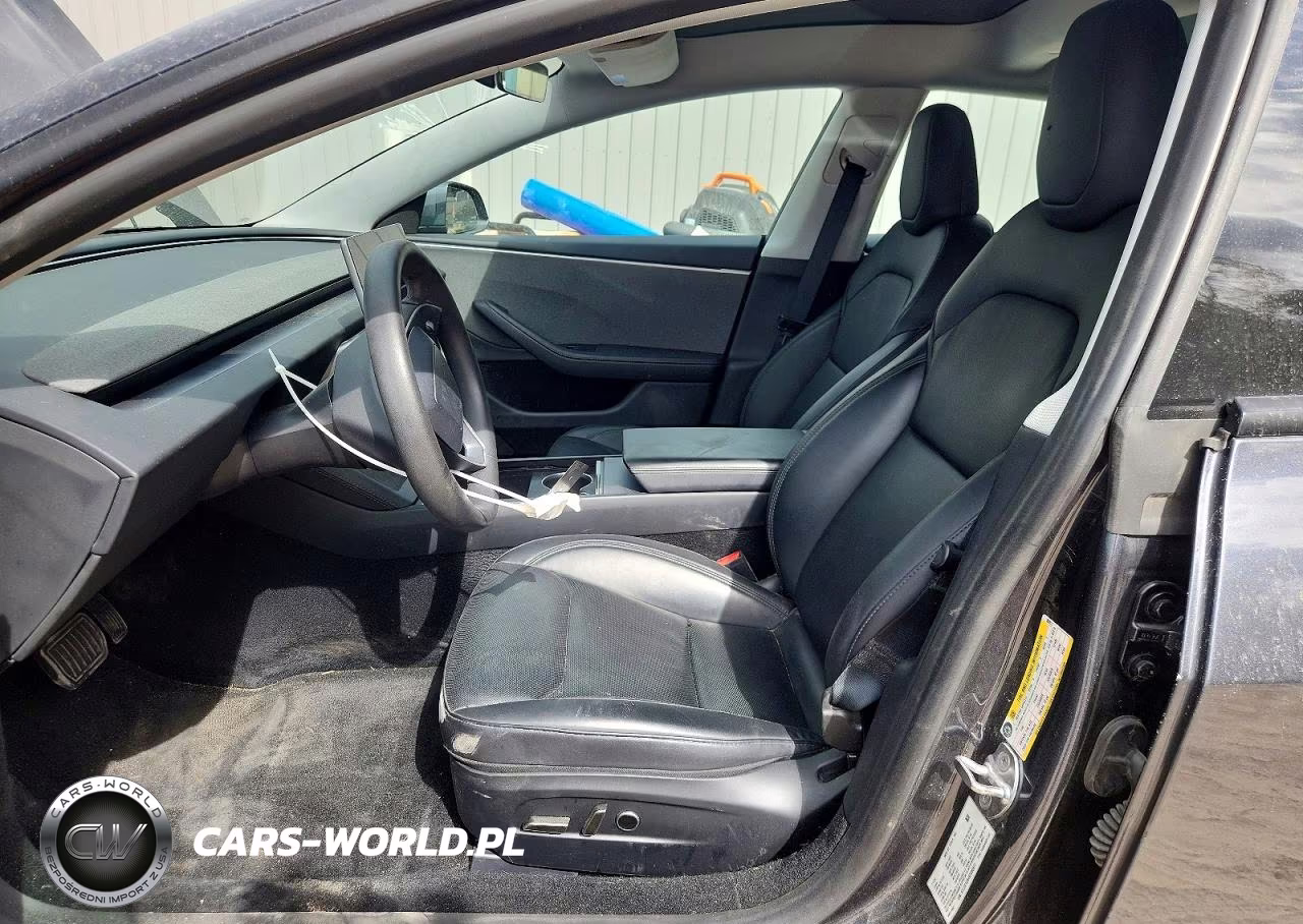 2025 Tesla Model 3 VIN:5YJ3E1EA4SF890917 - 7