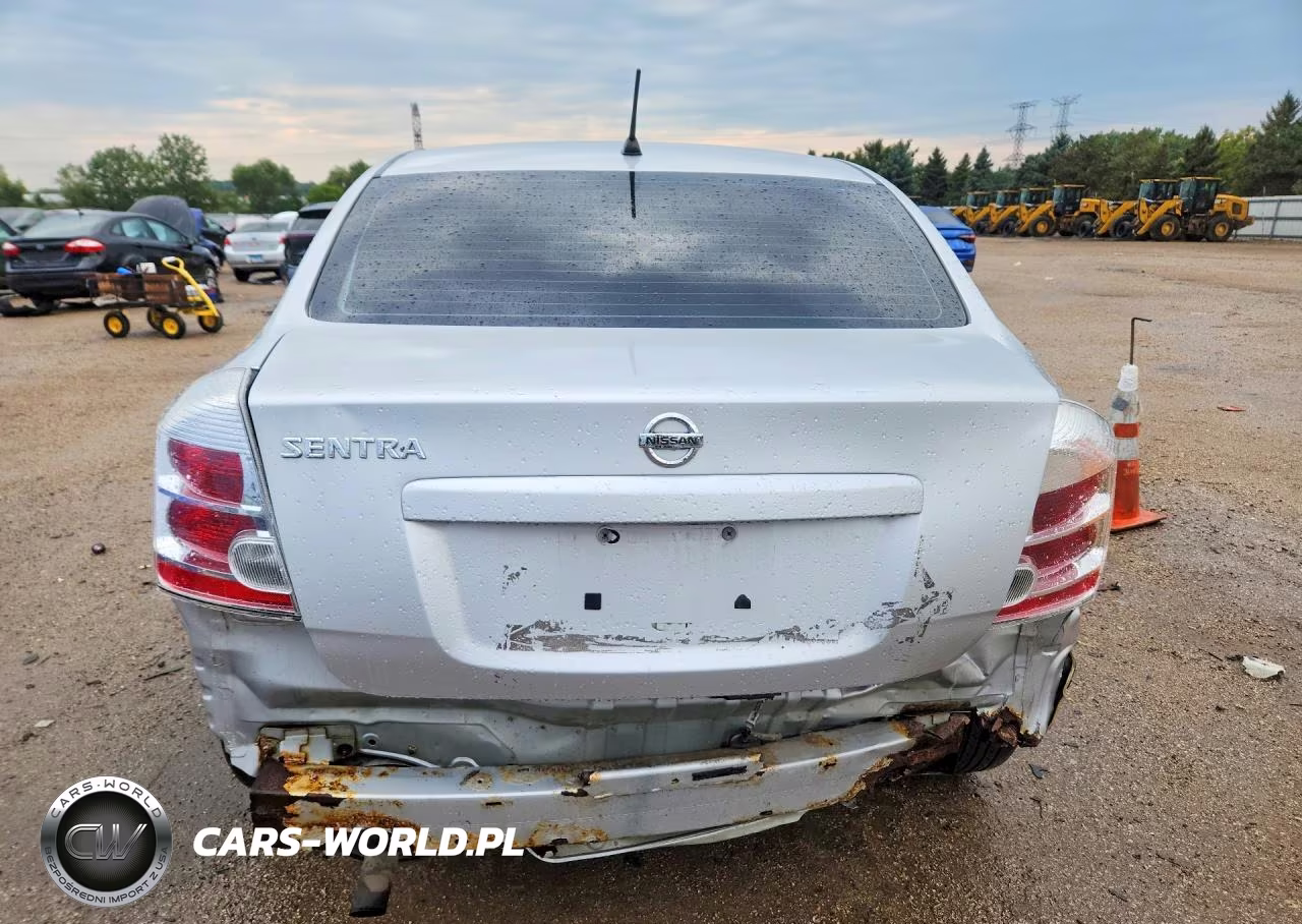2009 Nissan Sentra 2.0 VIN:3N1AB61E69L673342 - 6