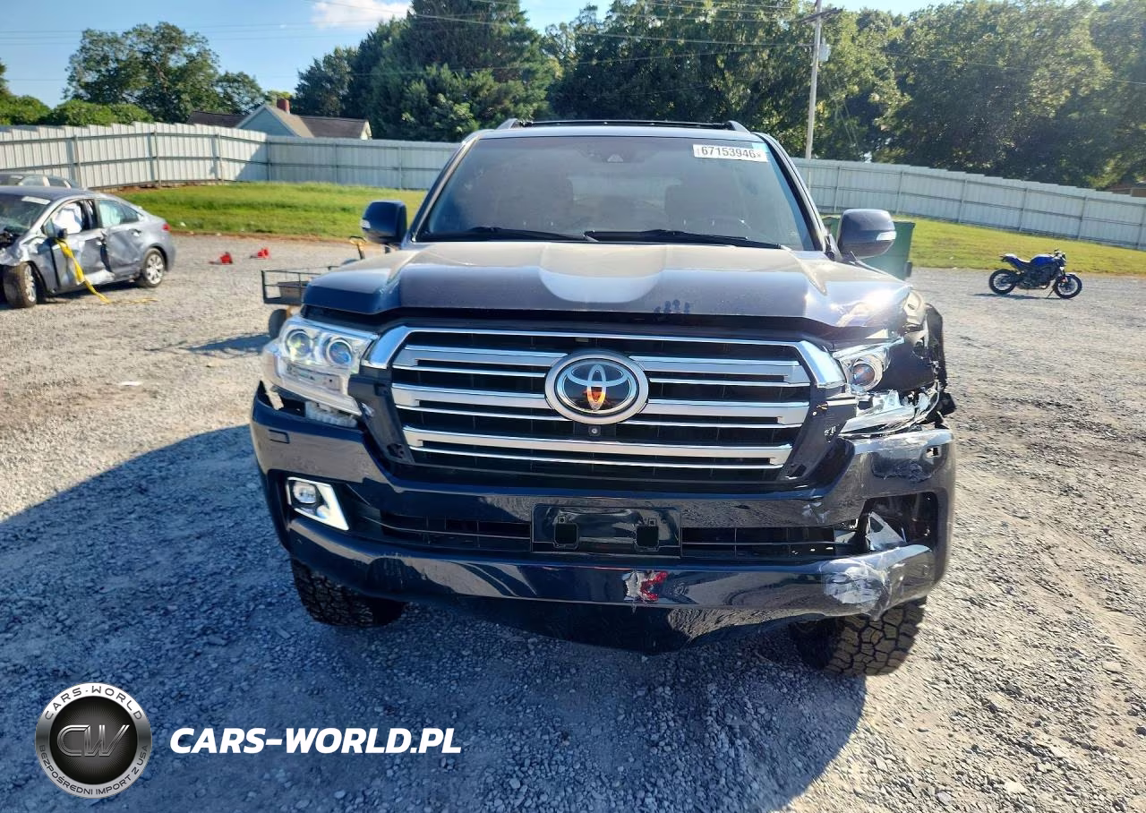 2017 Toyota Land Cruiser Base VIN:JTMCY7AJXH4050804 - 5