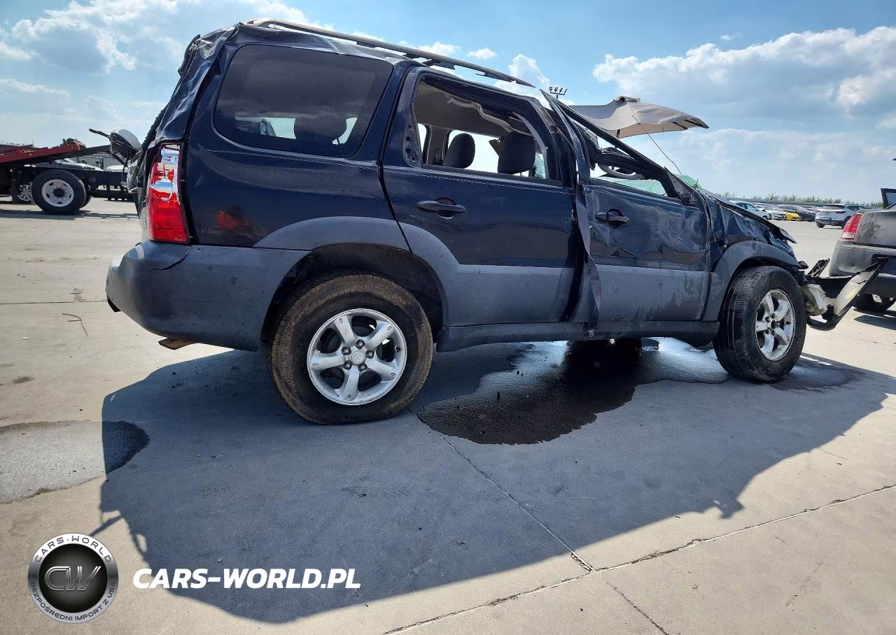 2005 Mazda Tribute I VIN:4F2YZ02Z95KM54750 - 3