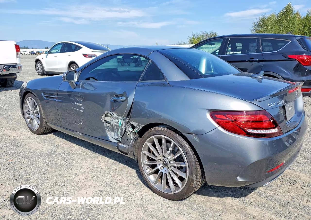 2018 Mercedes-Benz Slc 300 VIN:WDDPK3JA6JF154251 - 2
