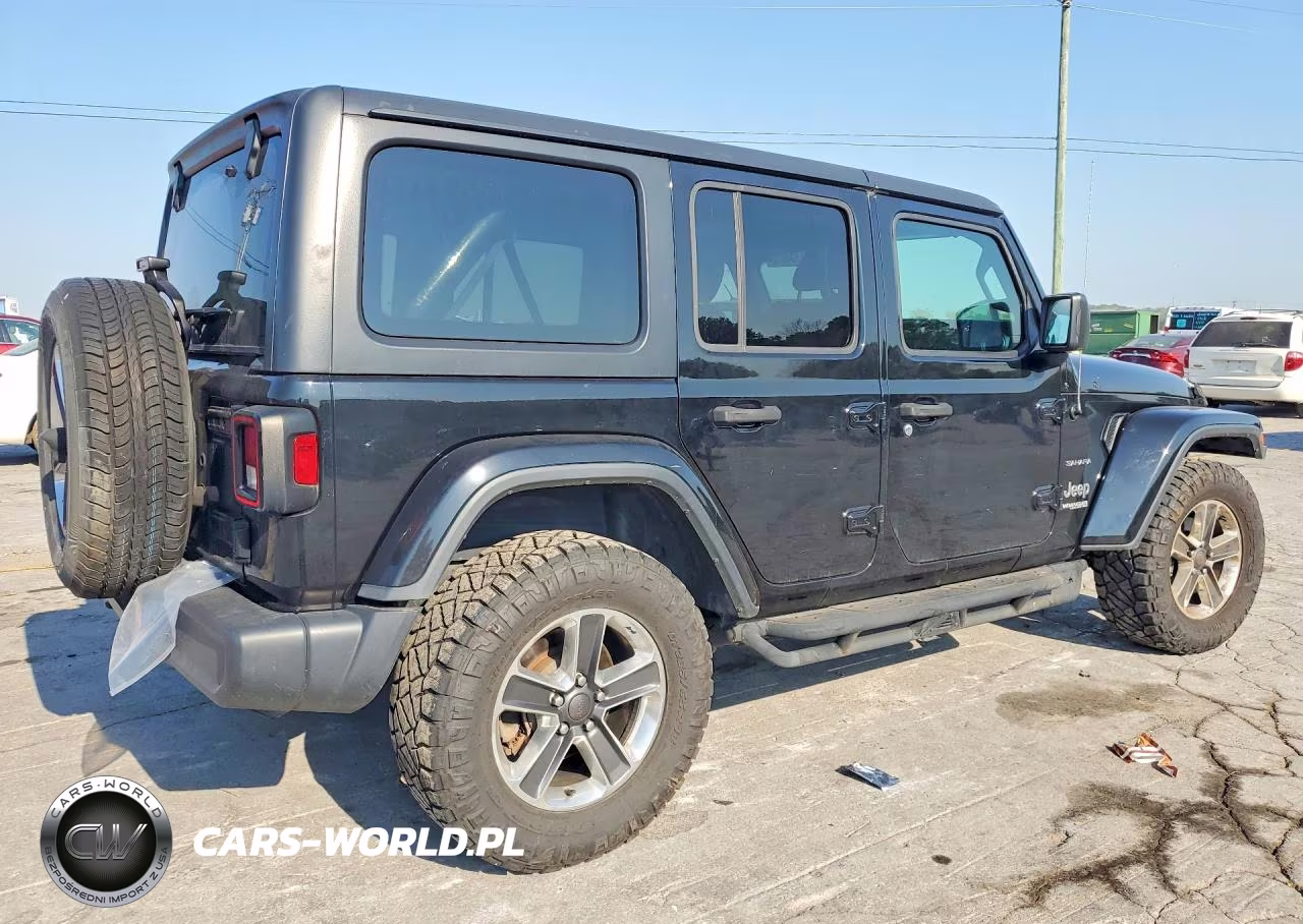 2019 Jeep Wrangler Unlimited Sahara VIN:1C4HJXEGXKW536761 - 3