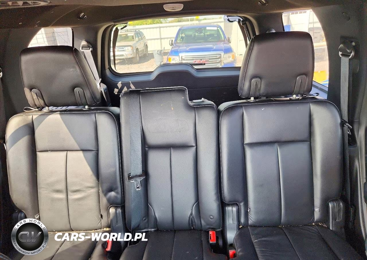 2017 Ford Expedition Xlt VIN:1FMJU1JT8HEA18733 - 10