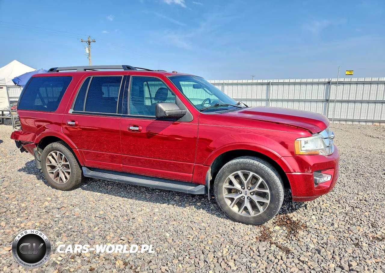 2017 Ford Expedition Xlt VIN:1FMJU1JT8HEA18733 - 4