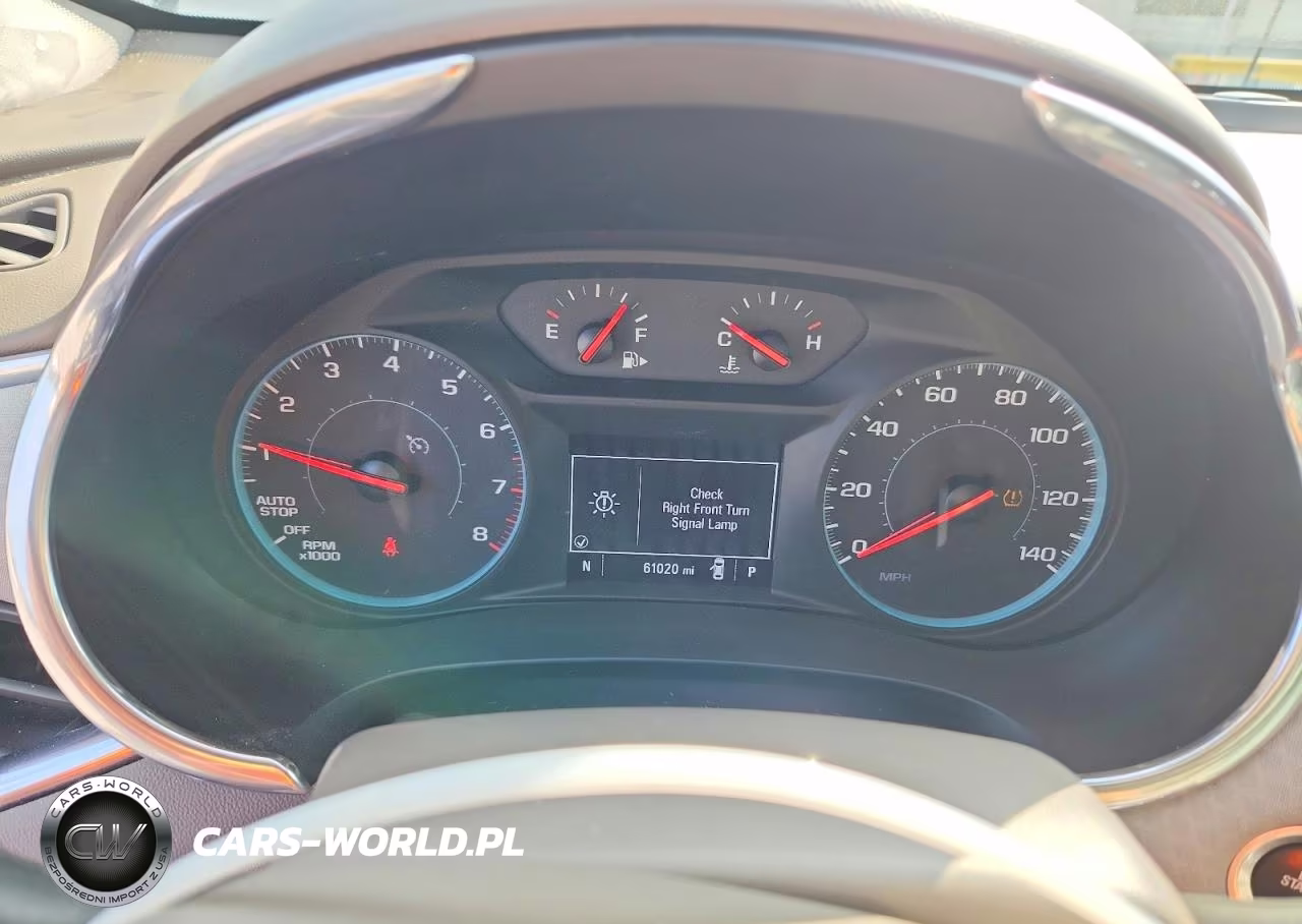 2019 Chevrolet Malibu Lt VIN:1G1ZD5ST9KF187800 - 9