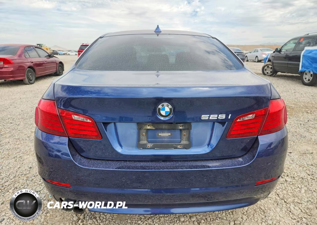 2012 BMW 528 Xi VIN:WBAXH5C55CDW08442 - 6