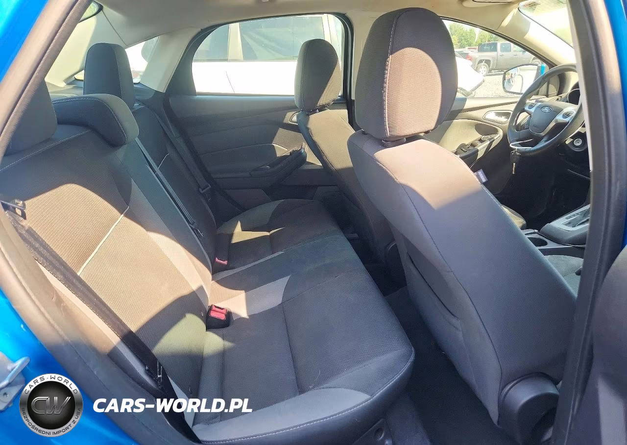 2014 Ford Focus Se VIN:1FADP3F25EL105247 - 10