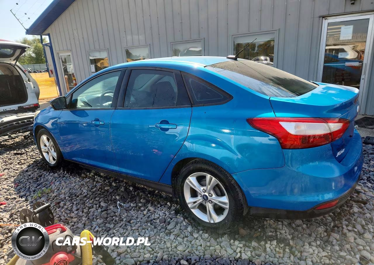 2014 Ford Focus Se VIN:1FADP3F25EL105247 - 2