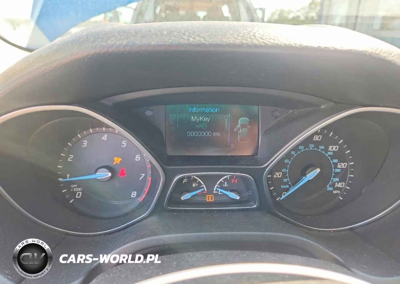 2014 Ford Focus Se VIN:1FADP3F25EL105247 - 9