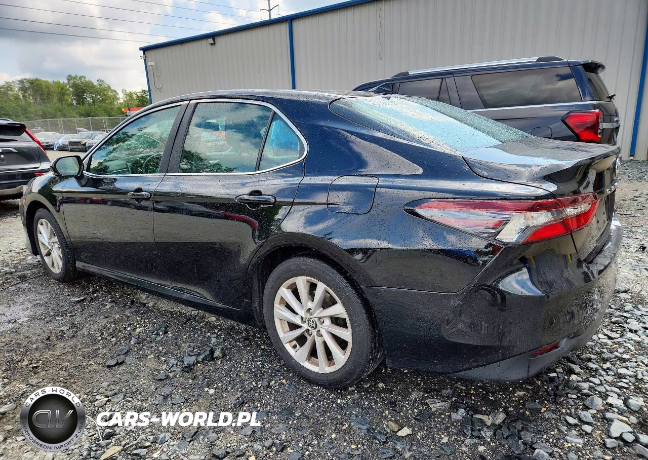2021 Toyota Camry Le VIN:4T1R11BK2MU020334 - 2