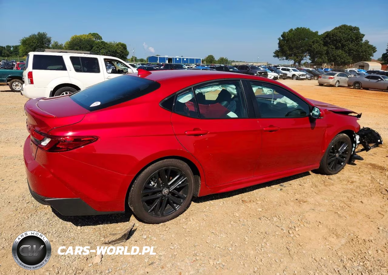 2026 Toyota Camry Se VIN:4T1DAACK8TU291051 - 3