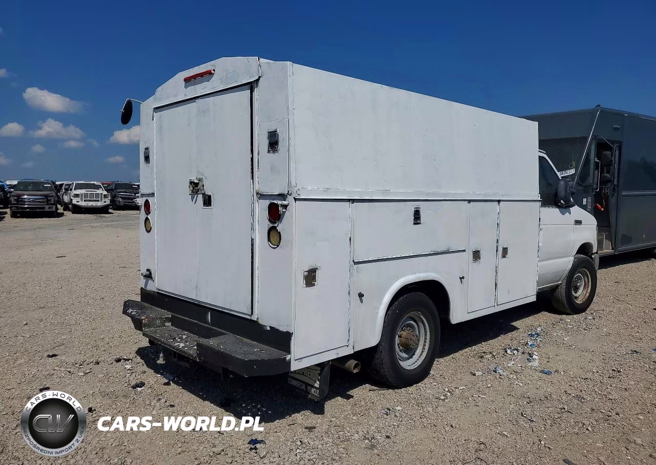 2012 Ford Econoline E350 Super Duty Cutaway Van VIN:1FDSE3FL8CDB37743 - 3