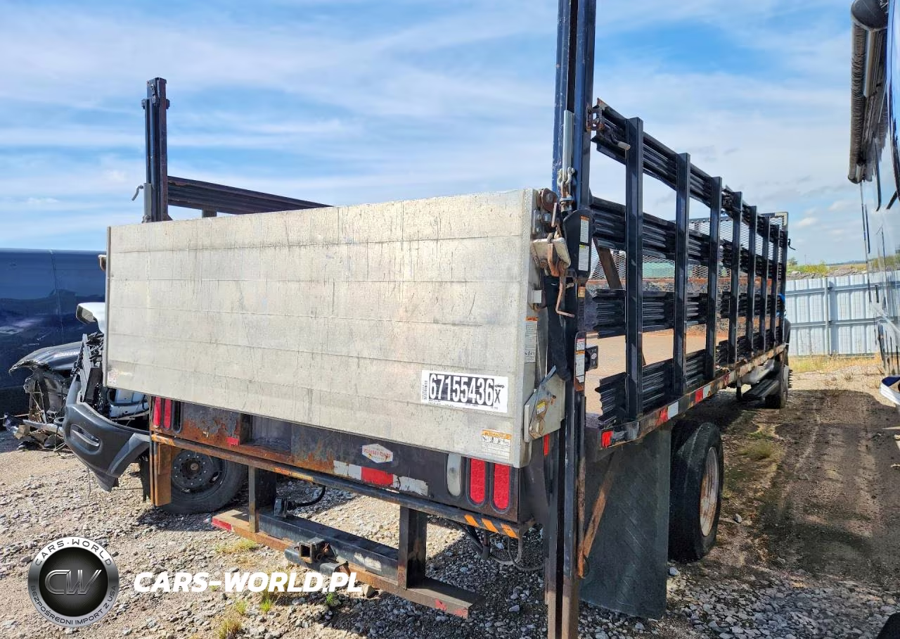 2019 Ford F550 Super Duty VIN:1FDUF5GY4KEF71033 - 3