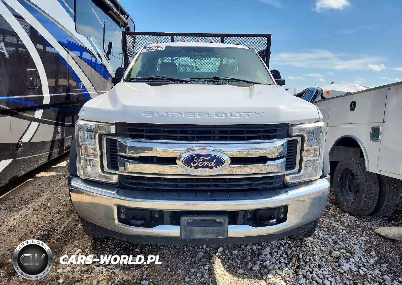 2019 Ford F550 Super Duty VIN:1FDUF5GY4KEF71033 - 5