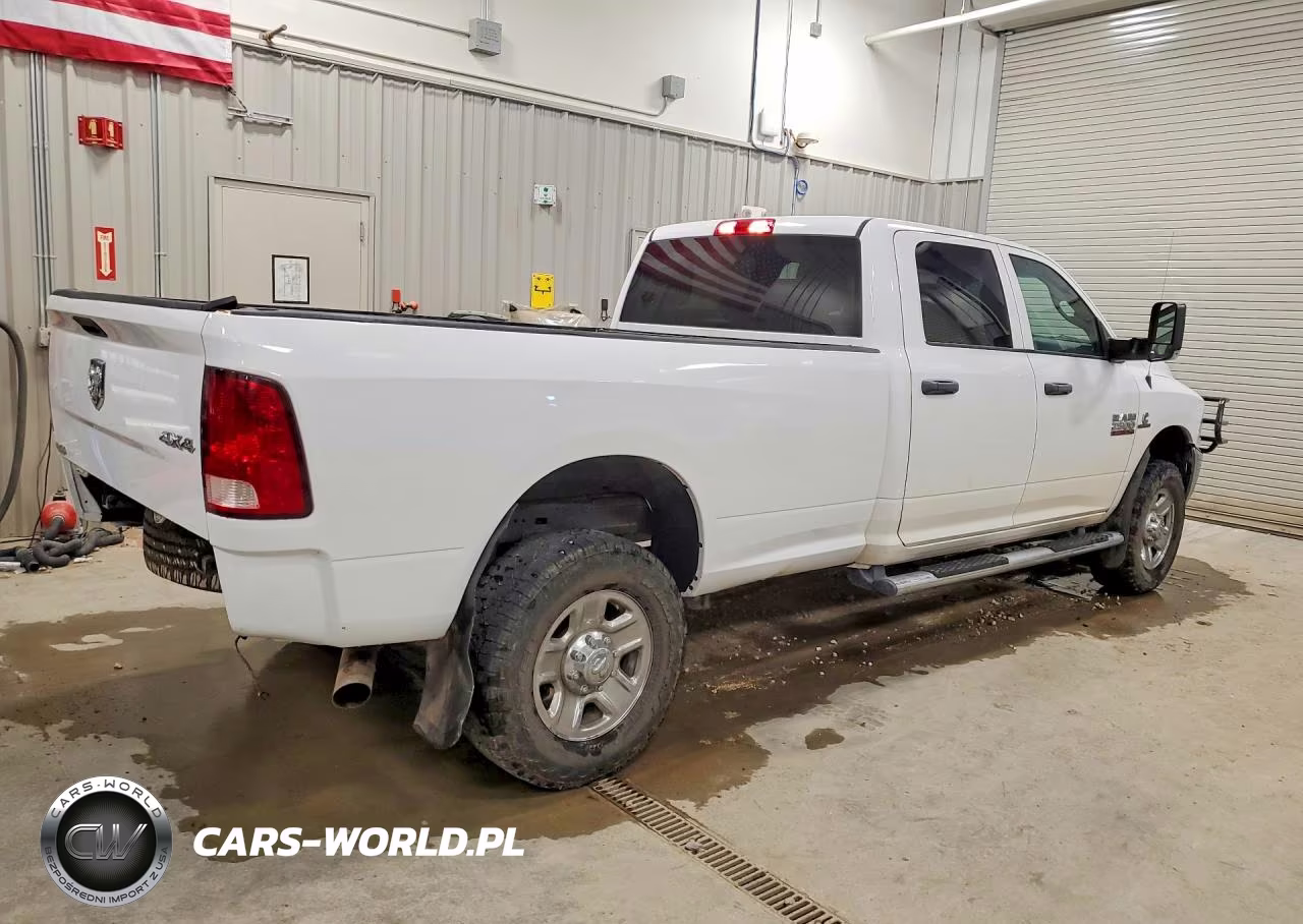 2018 Ram 2500 St VIN:3C6UR5HL1JG295746 - 3