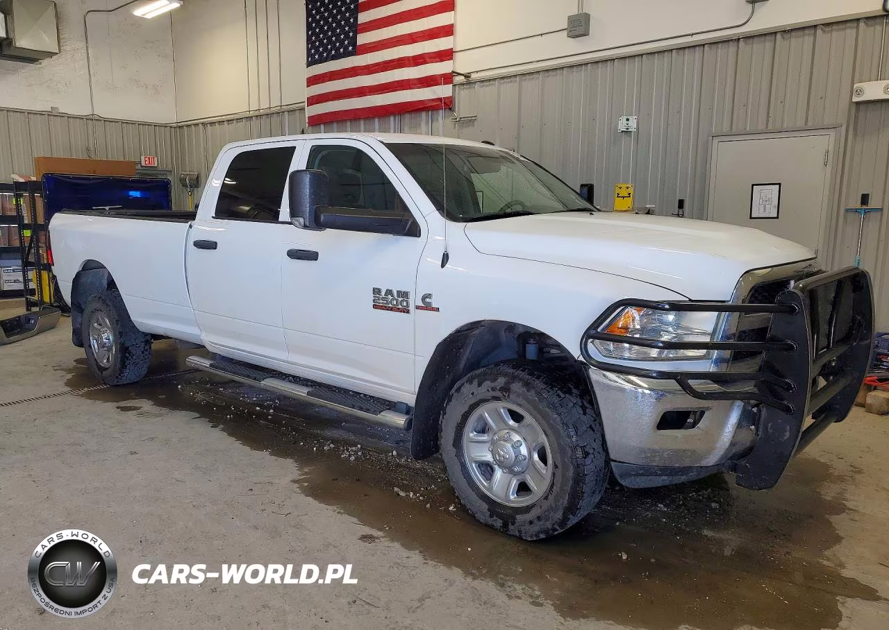 2018 Ram 2500 St VIN:3C6UR5HL1JG295746 - 4