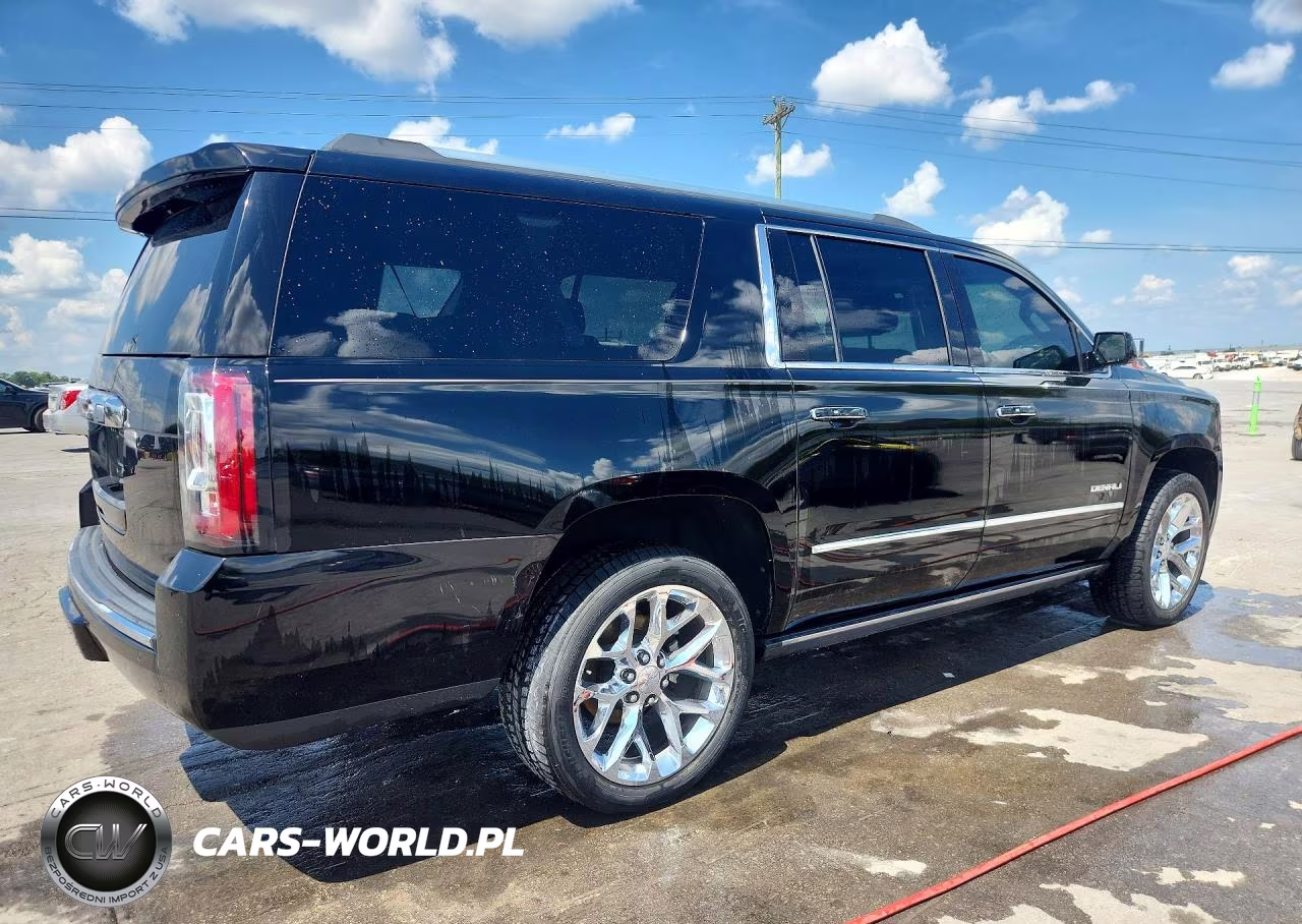2017 GMC Yukon Xl Denali VIN:1GKS1HKJ9HR216676 - 3