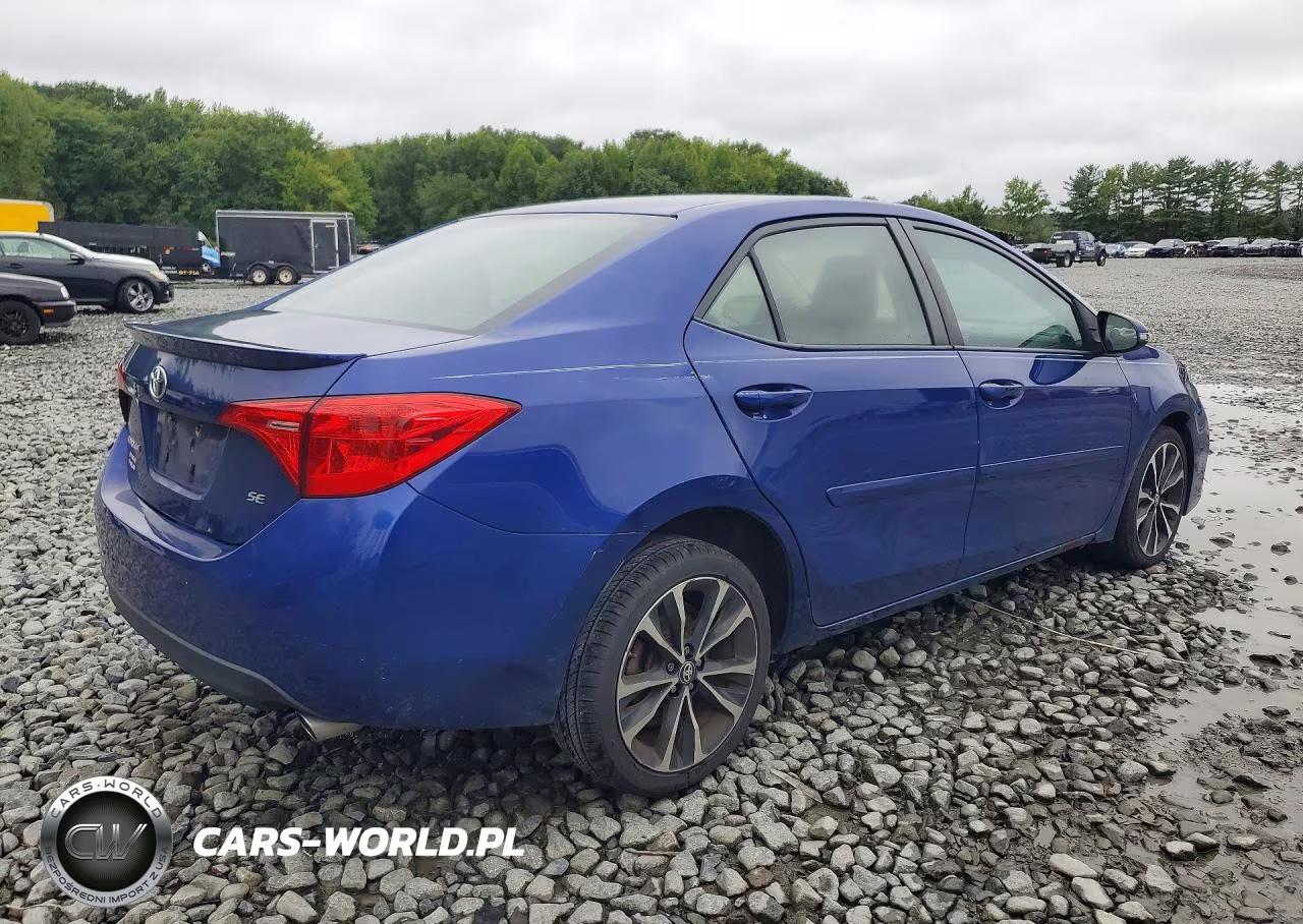 2018 Toyota Corolla Se VIN:2T1BURHE0JC969239 - 3