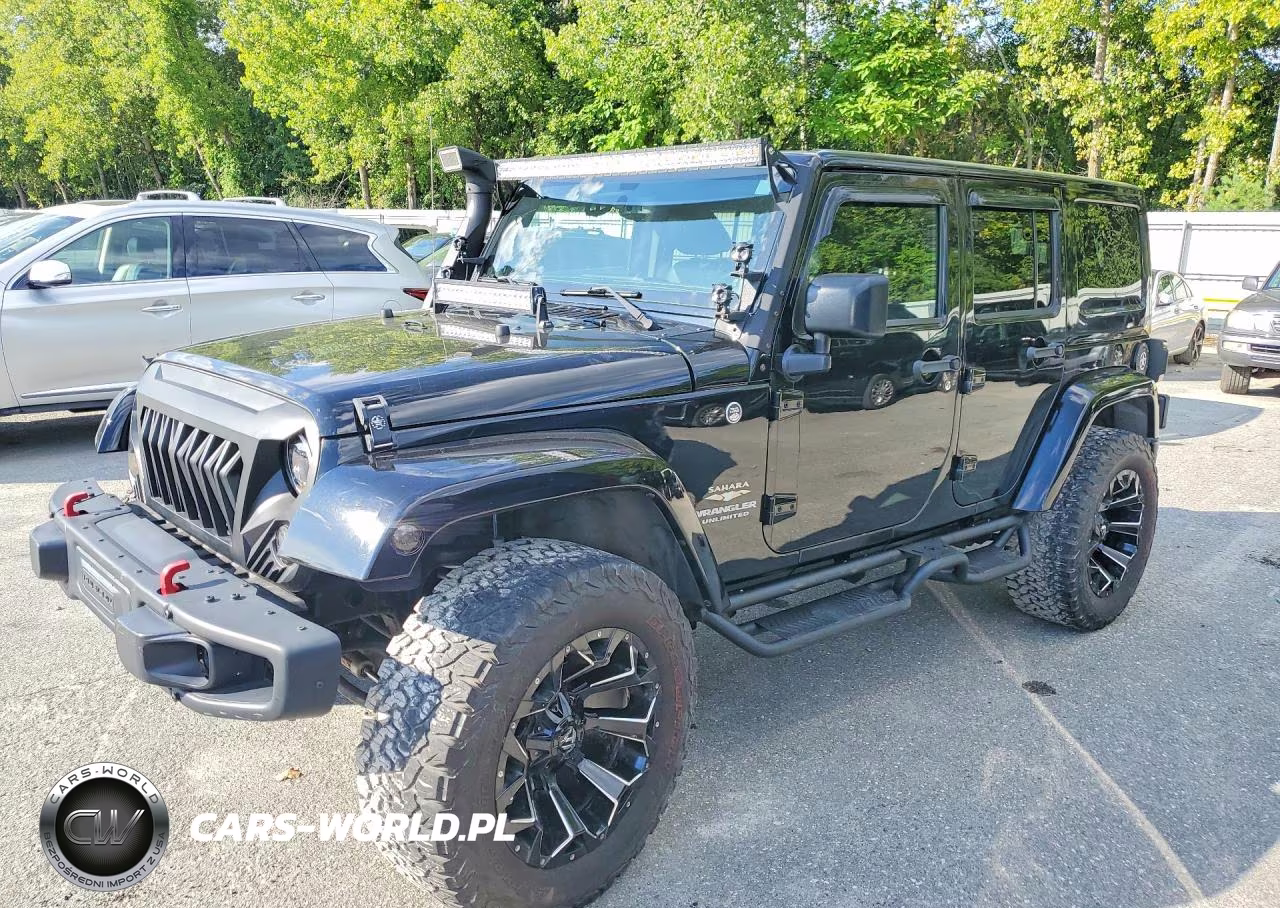 2013 Jeep Wrangler Unlimited Sahara