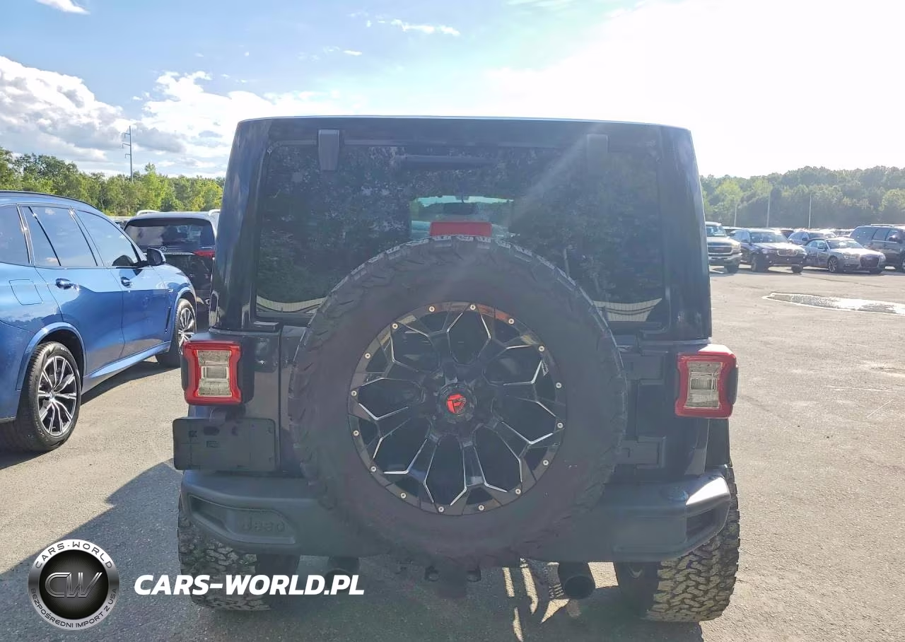 2013 Jeep Wrangler Unlimited Sahara VIN:1C4HJWEG4DL644520 - 6