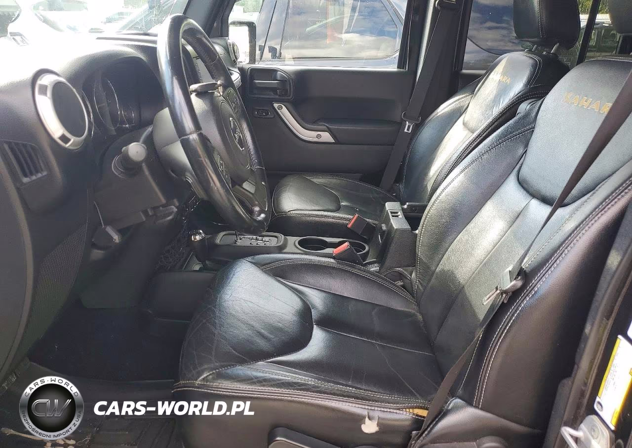 2013 Jeep Wrangler Unlimited Sahara VIN:1C4HJWEG4DL644520 - 7