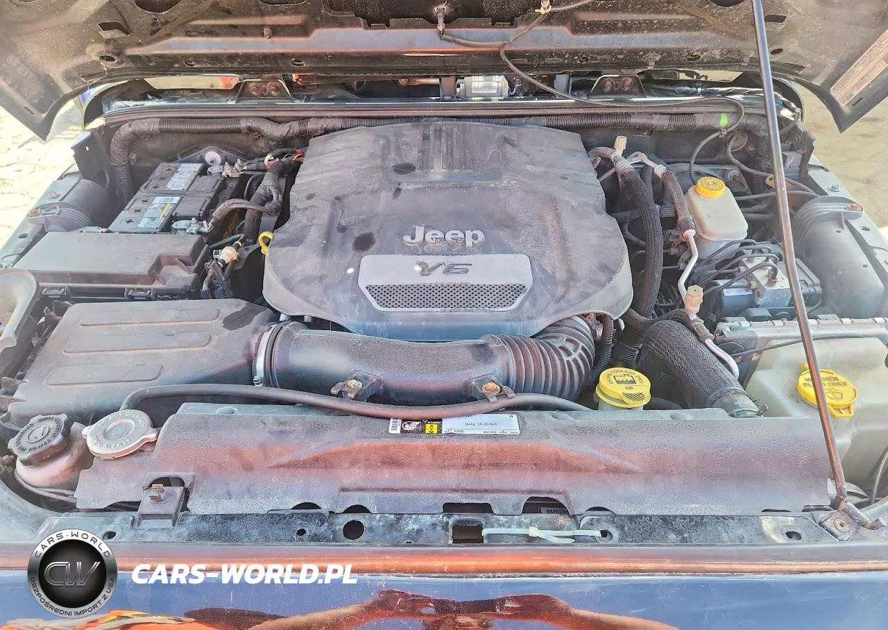 2016 Jeep Wrangler Unlimited Sahara VIN:1C4BJWEG8GL109149 - 12