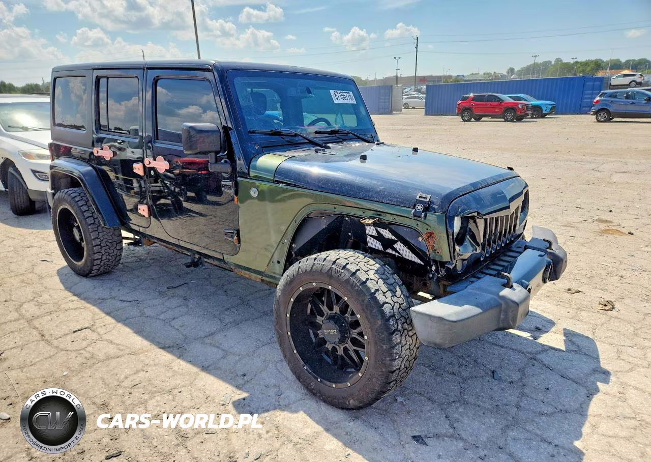 2016 Jeep Wrangler Unlimited Sahara VIN:1C4BJWEG8GL109149 - 4