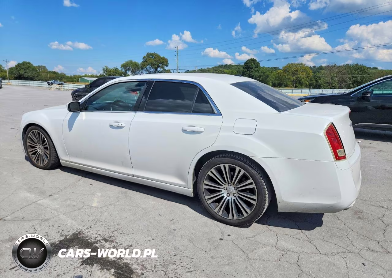 2013 Chrysler 300 S VIN:2C3CCABG1DH577503 - 2