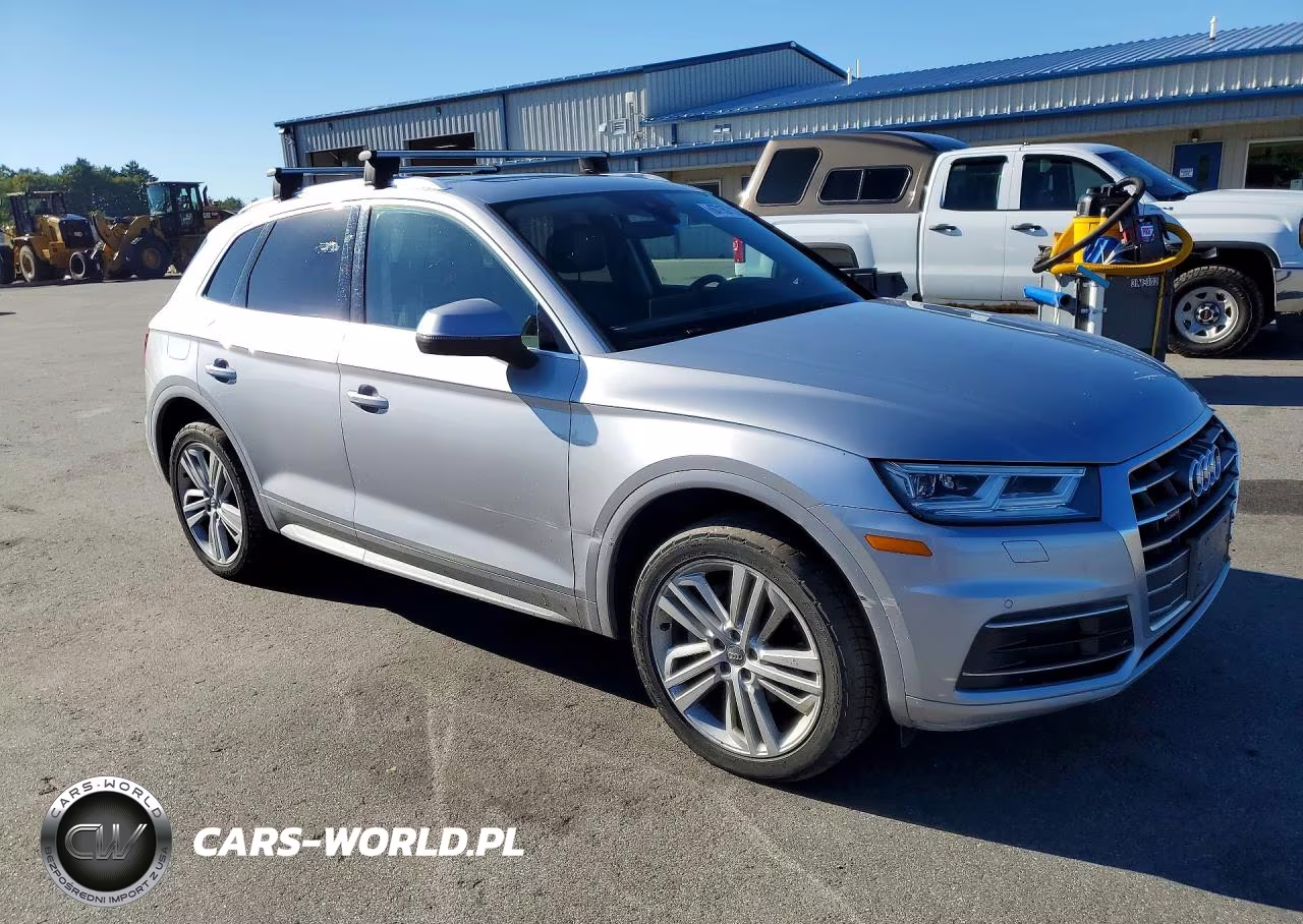 2018 Audi Q5 Premium Plus VIN:WA1BNAFY6J2011078 - 4