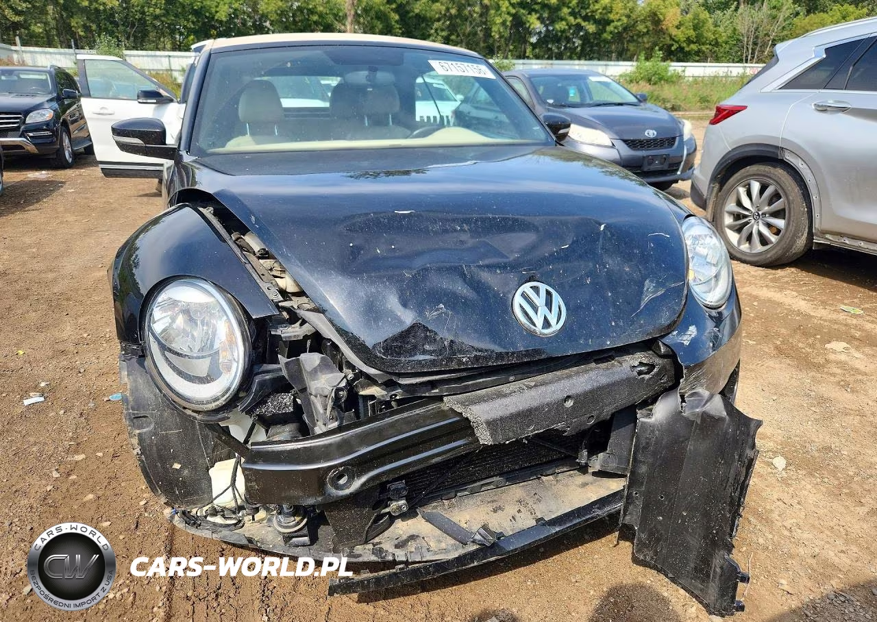 2013 Volkswagen Beetle VIN:3VW5X7AT8DM832916 - 5