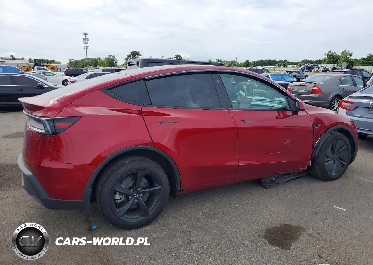 2026 Tesla Model Y VIN:7SAYGDEE1TA637818 - 3