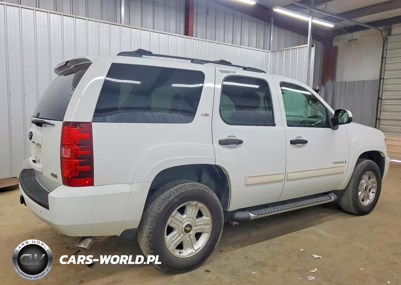 2009 Chevrolet Tahoe VIN:1GNFK23029R279236 - 3