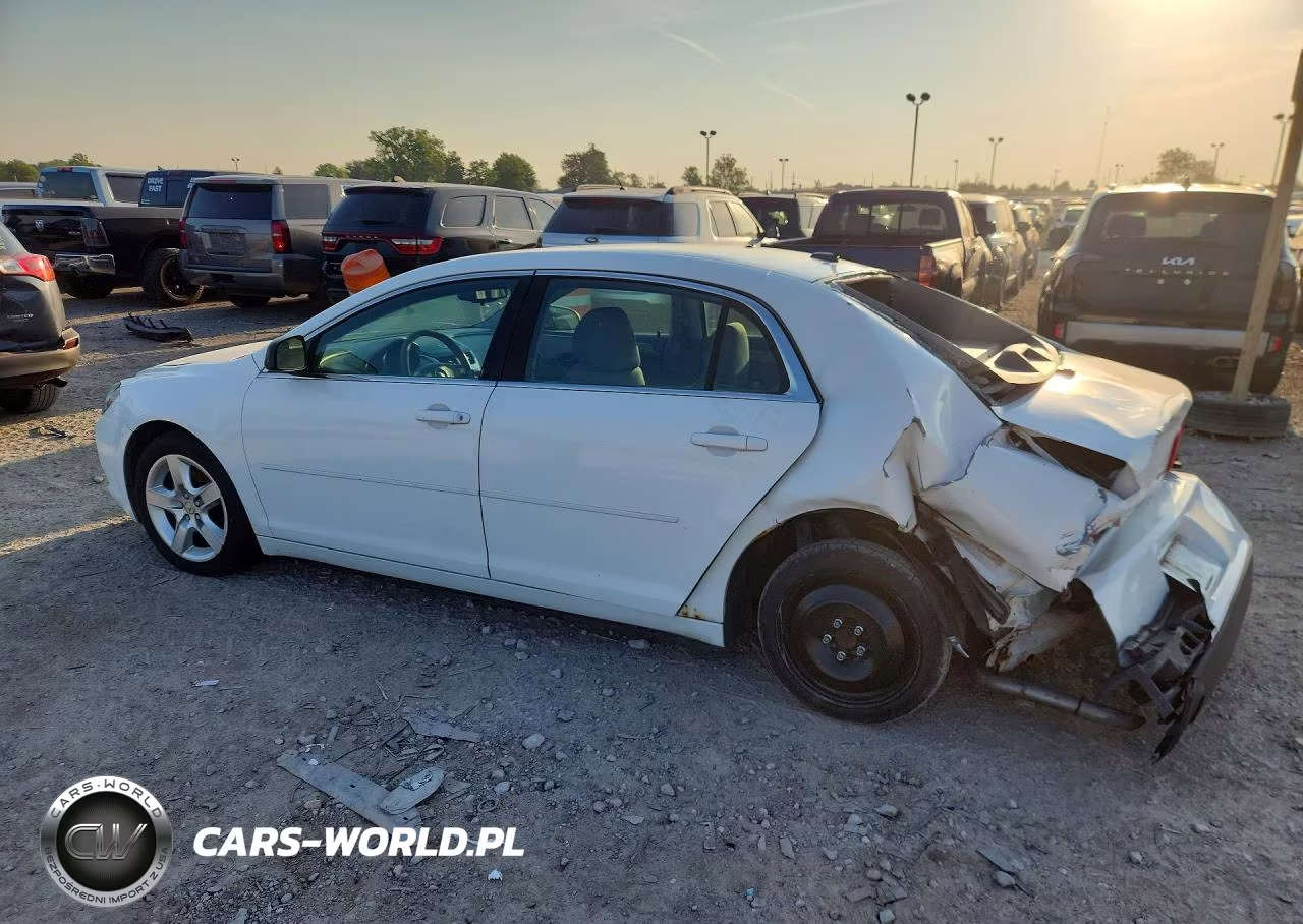 2011 Chevrolet Malibu Ls VIN:1G1ZA5EU2BF352986 - 2