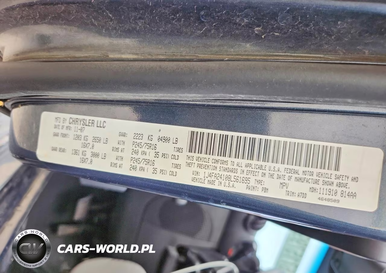 2008 Jeep Wrangler X VIN:1J4FA24108L561695 - 12