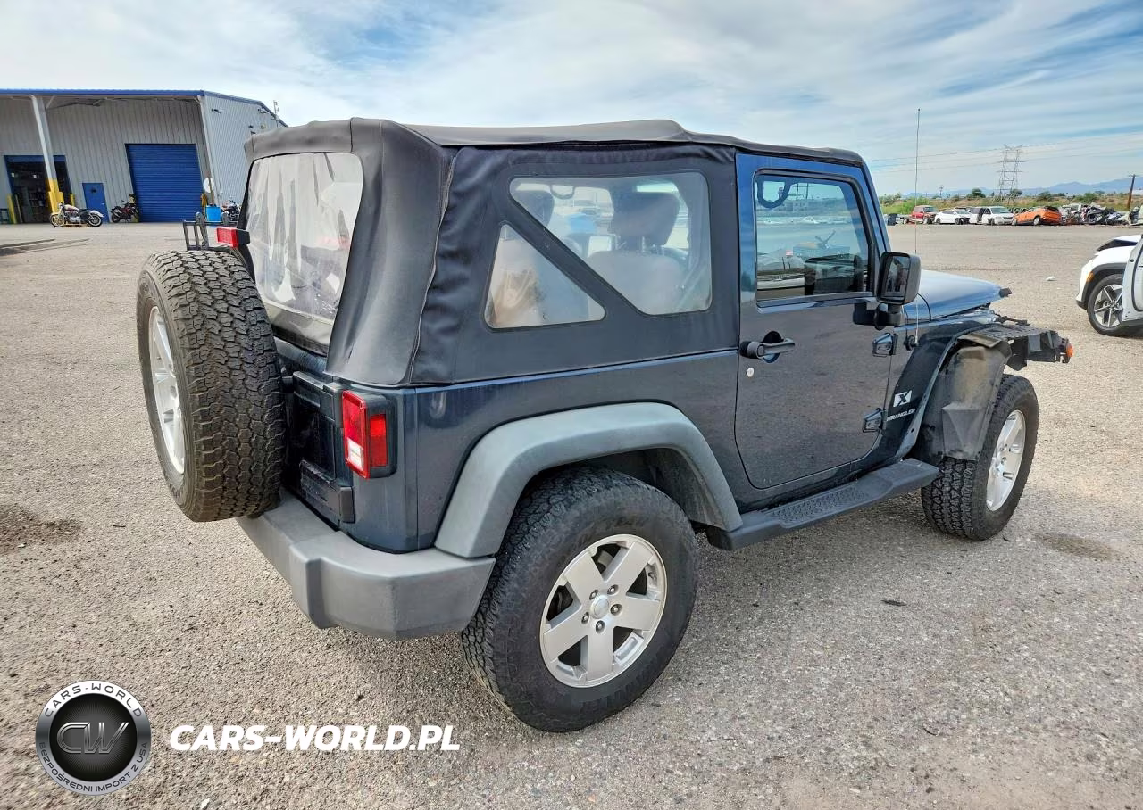 2008 Jeep Wrangler X VIN:1J4FA24108L561695 - 3
